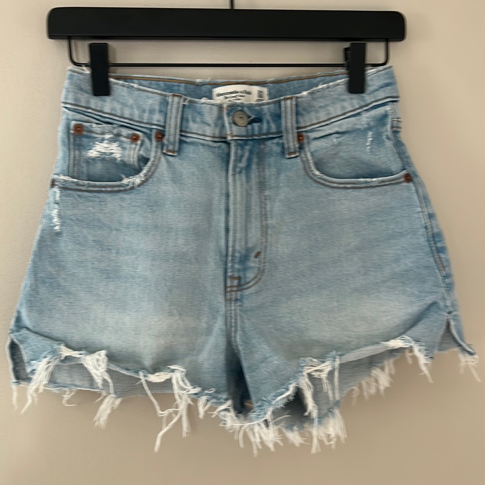 Abercrombie & Fitch High Rise jean shorts